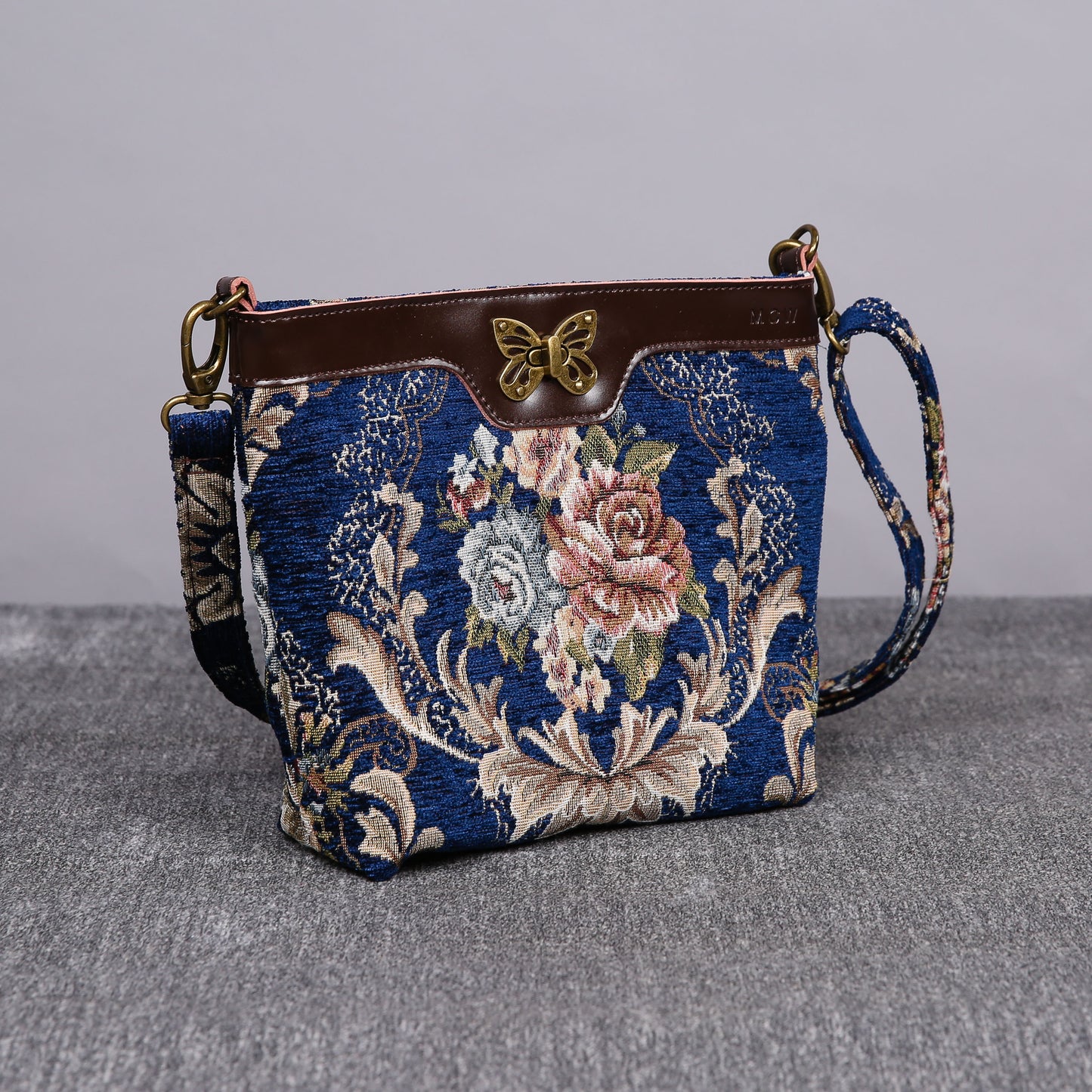 Carpet Crossbody Bag Floral Blue