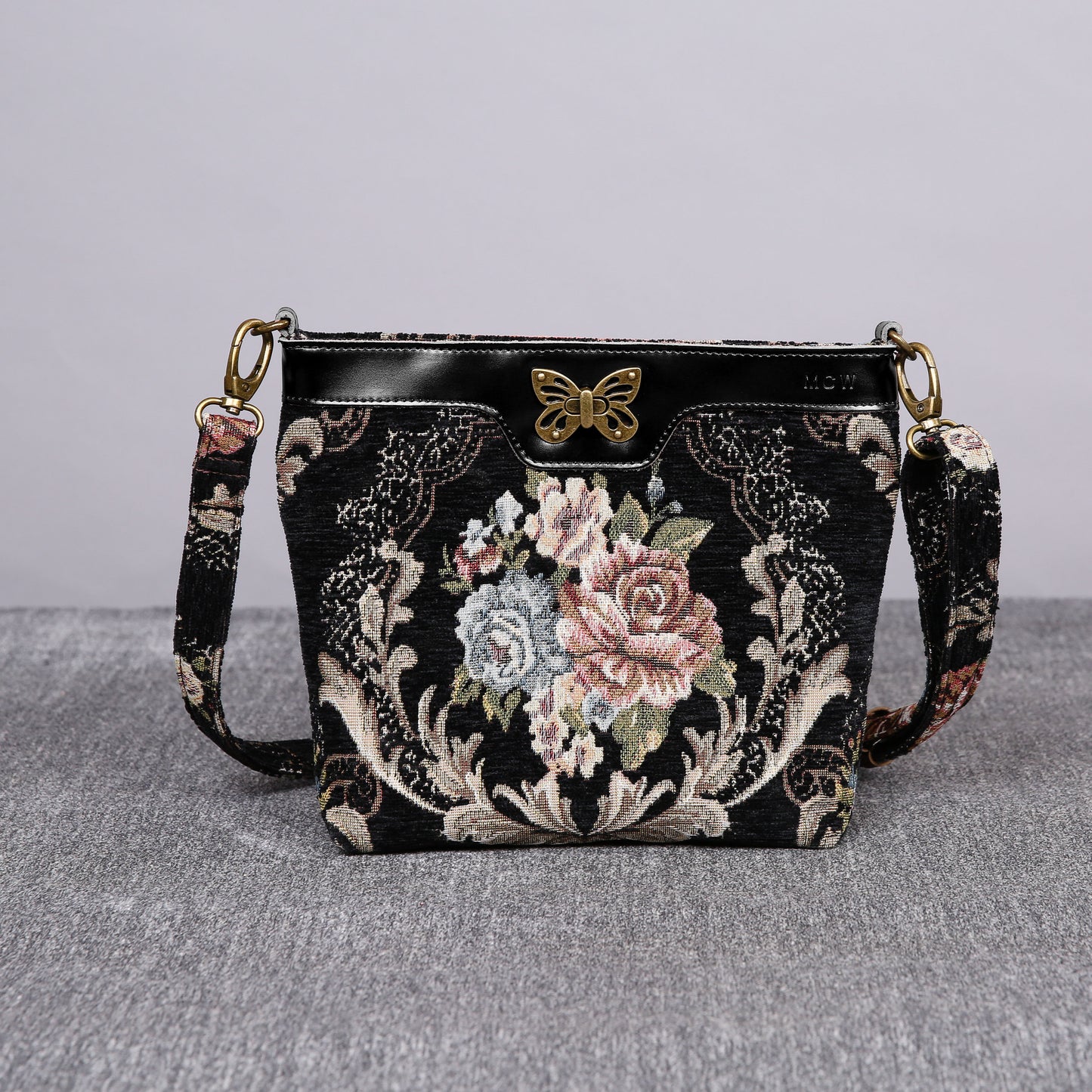 Carpet Crossbody Bag Floral Black