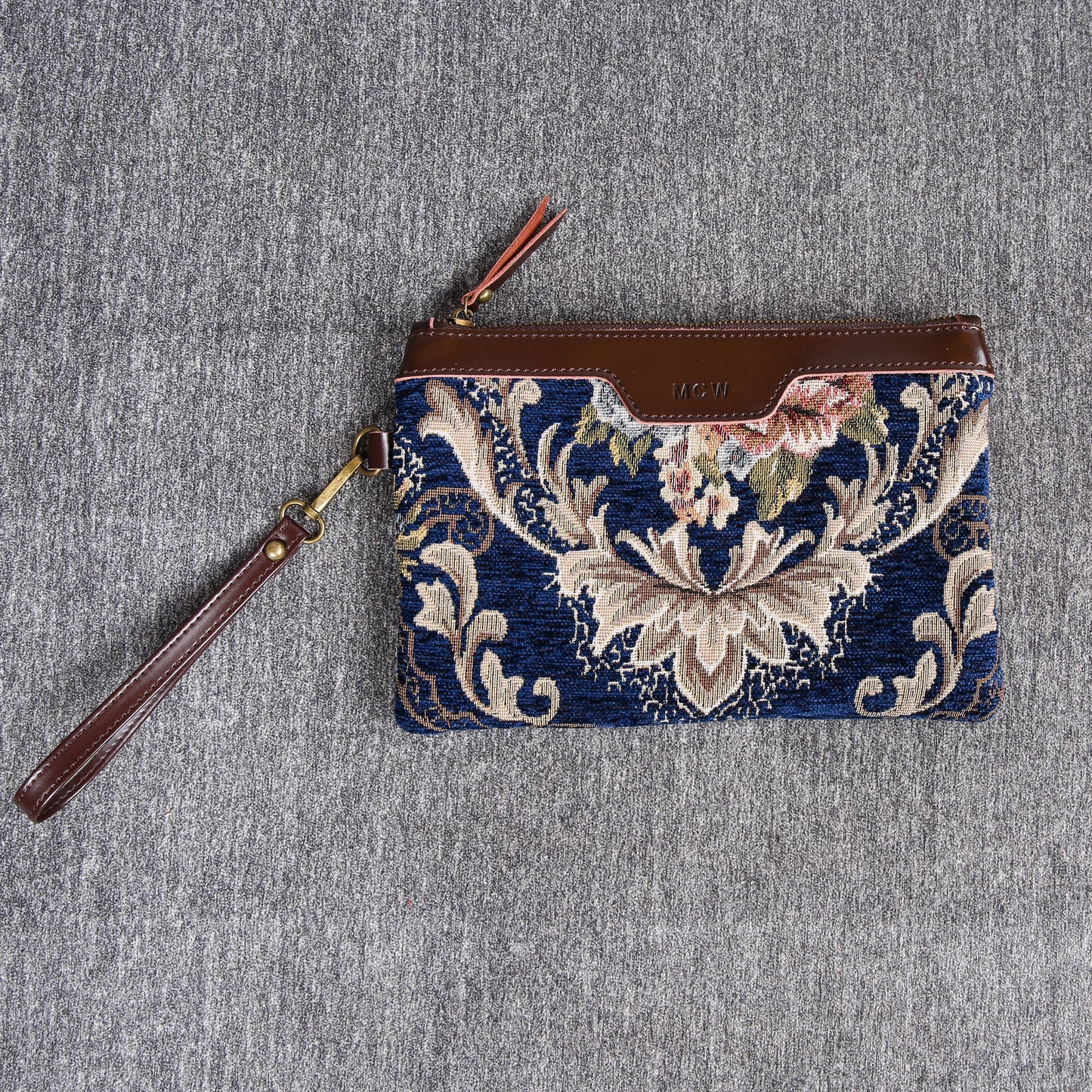 Carpet Clutch & Wristlet Floral Blue