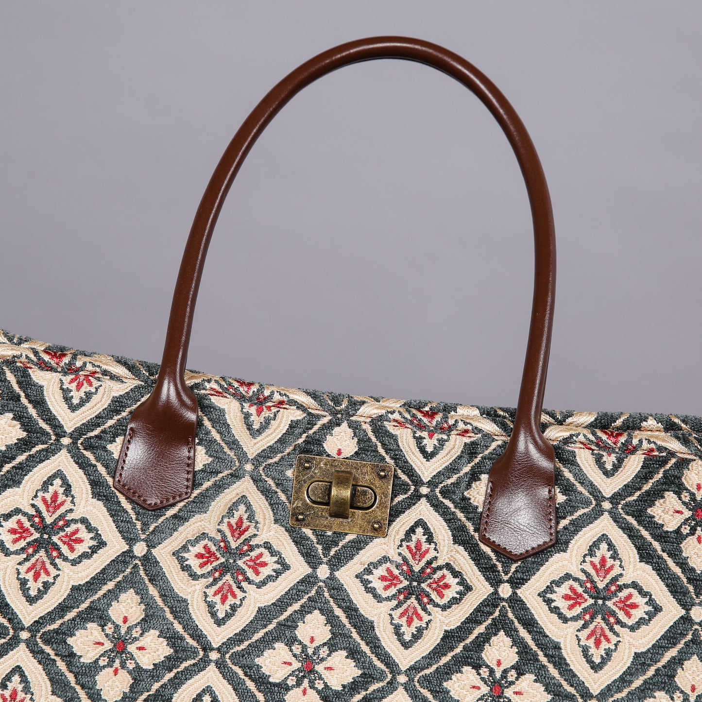 Carpet Tote Ethnic Green