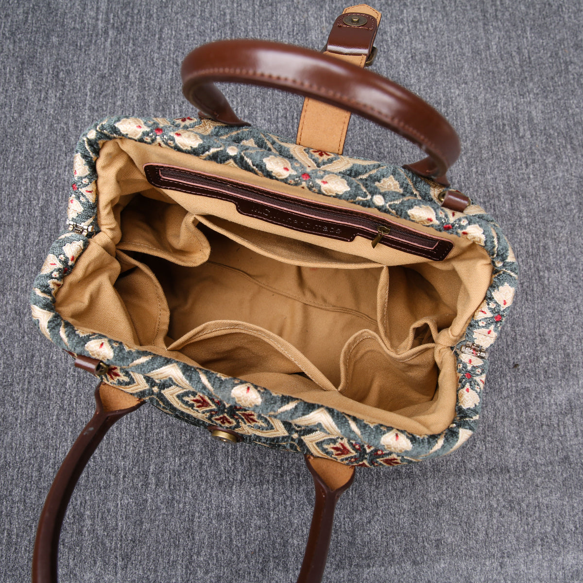 Carpet Purse Ethnic Green