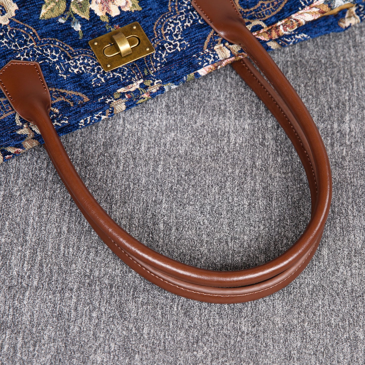 Carpet Tote Floral Blue