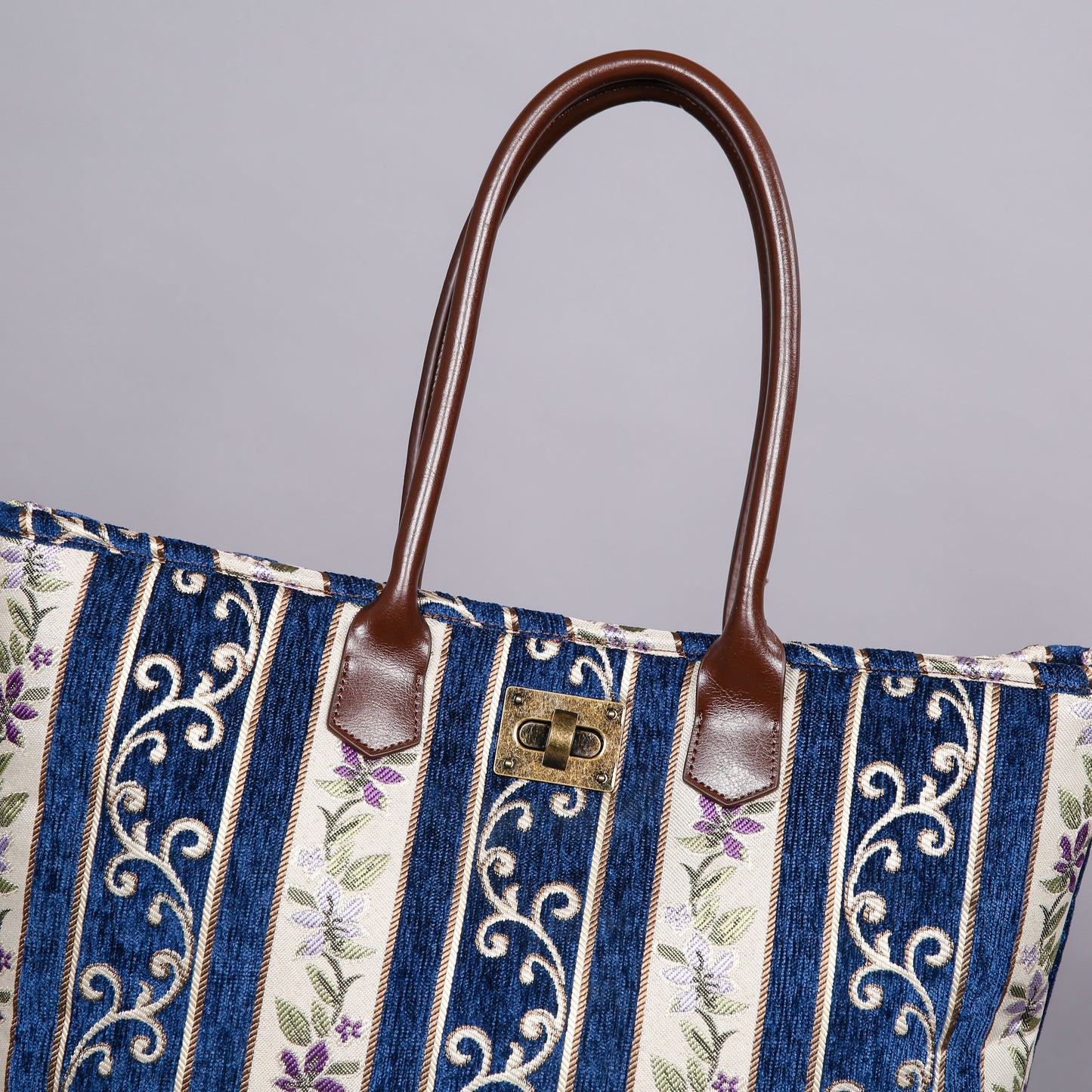 Carpet Tote Victorian Stripes Navy