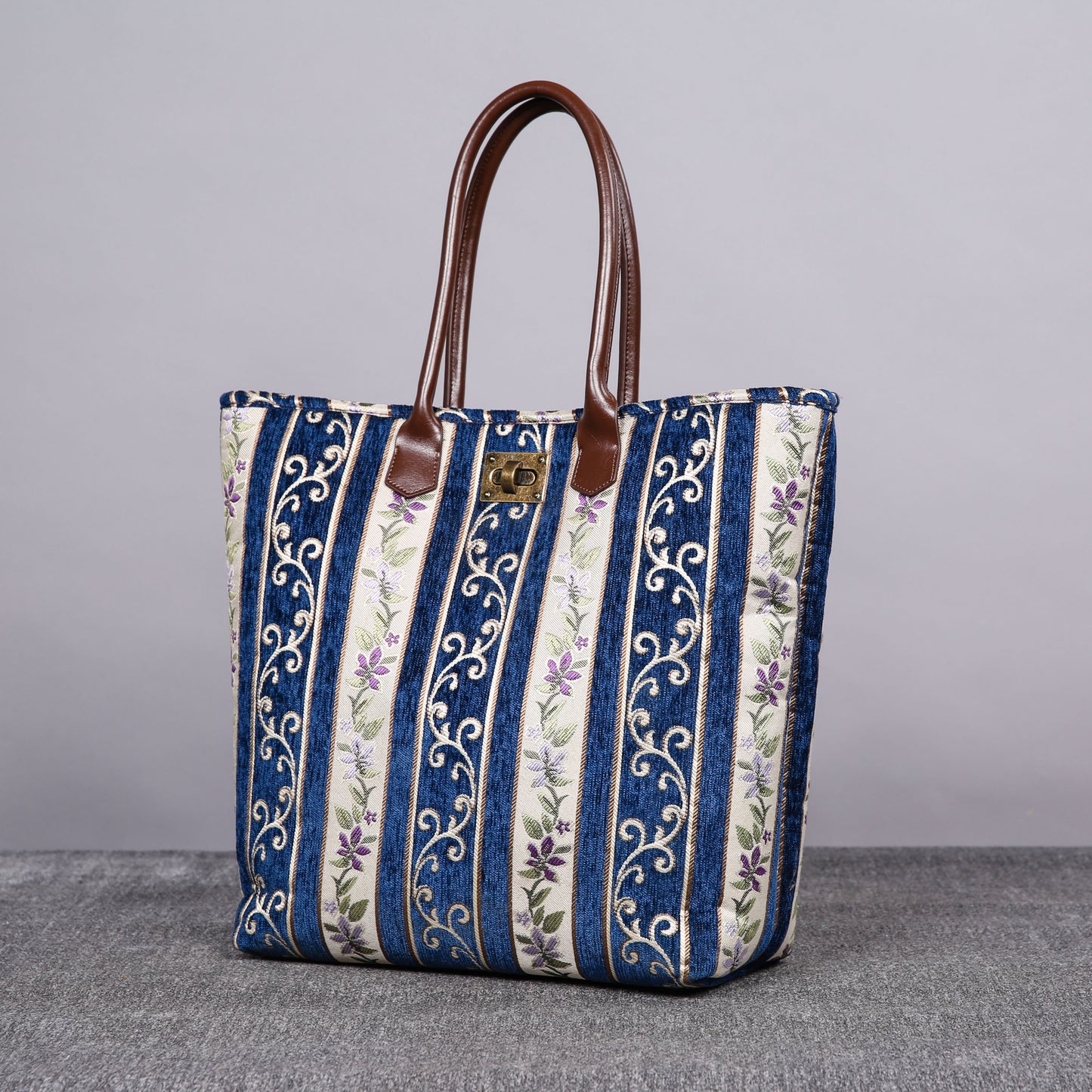 Carpet Tote Victorian Stripes Navy