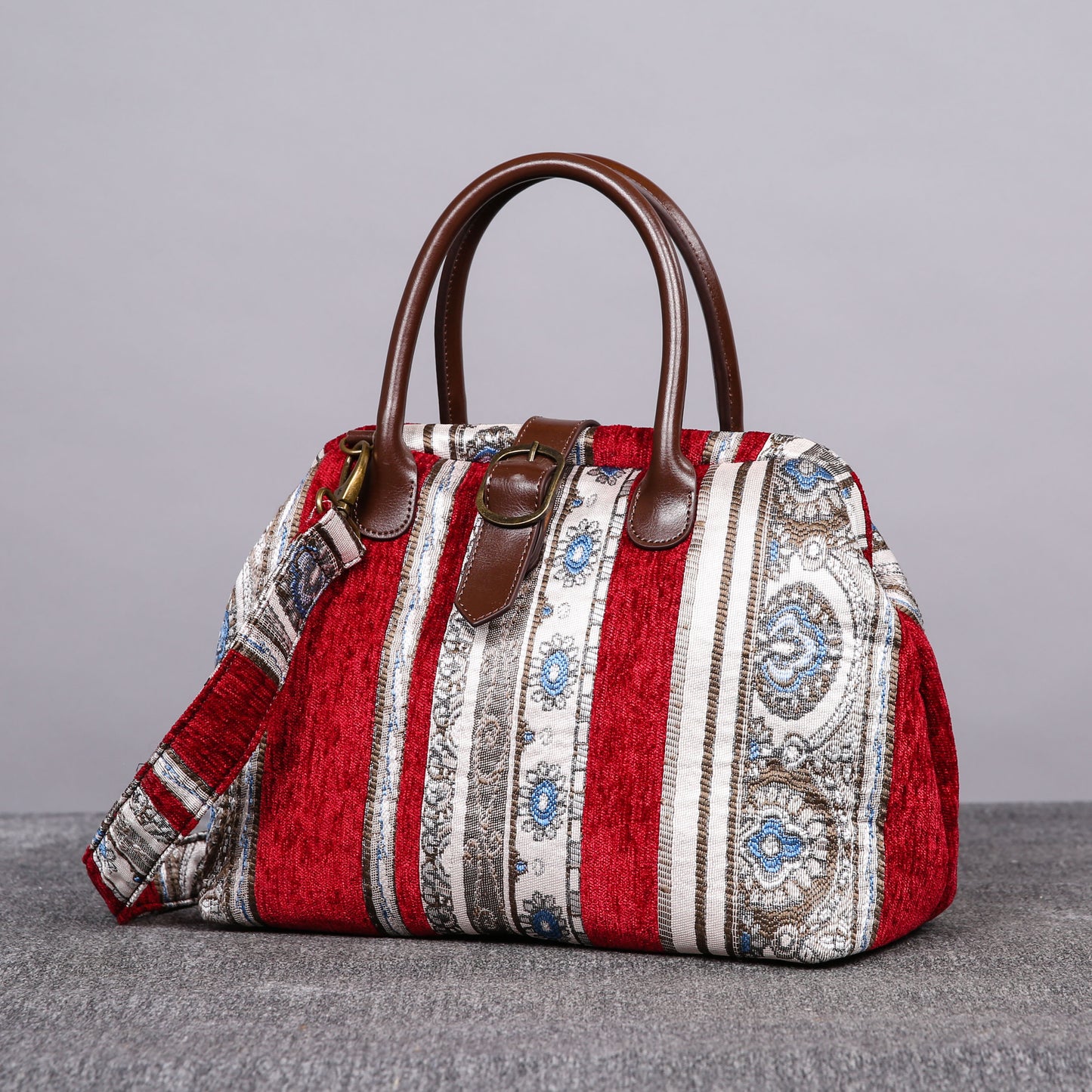 Carpet Purse Ethnic Stripes Wine