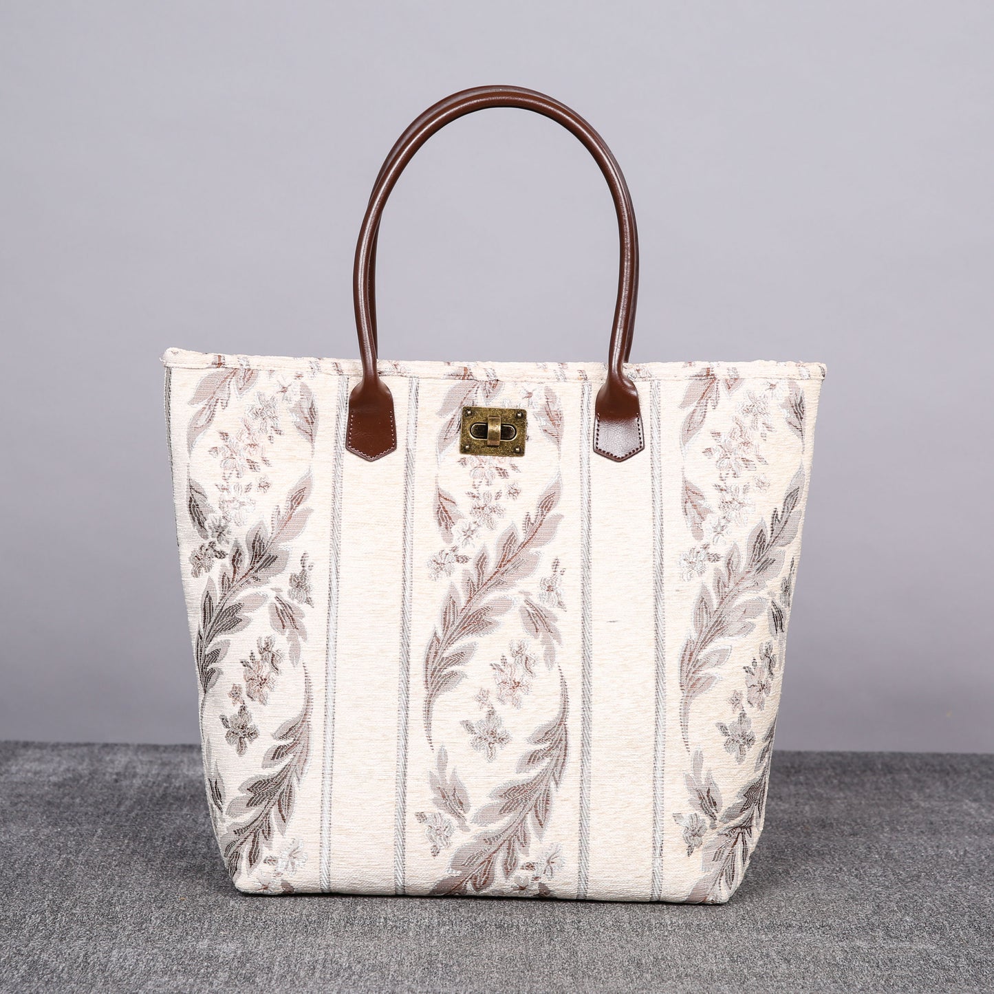 Carpet Tote Victorian Stripes Cream