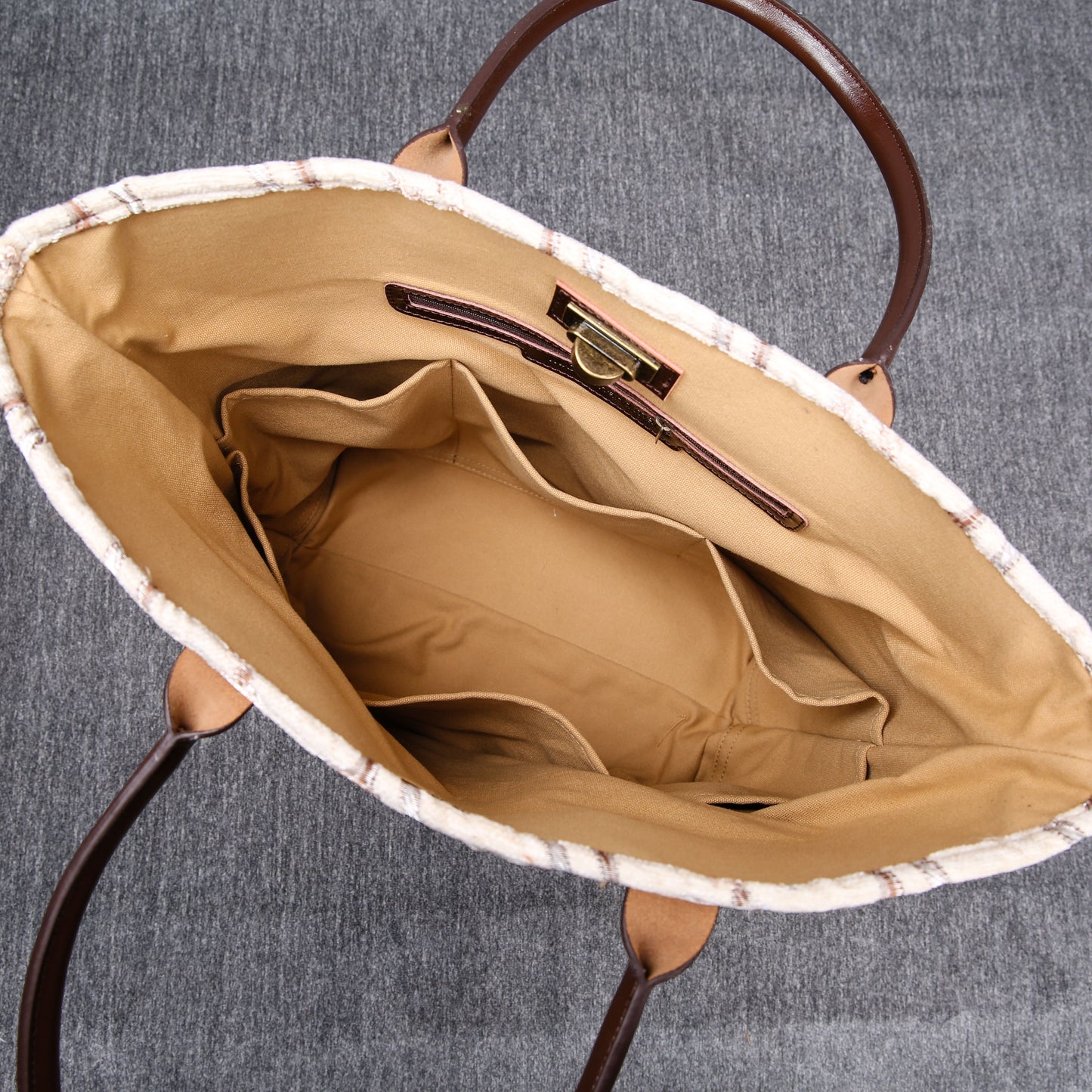 Carpet Tote Victorian Stripes Cream