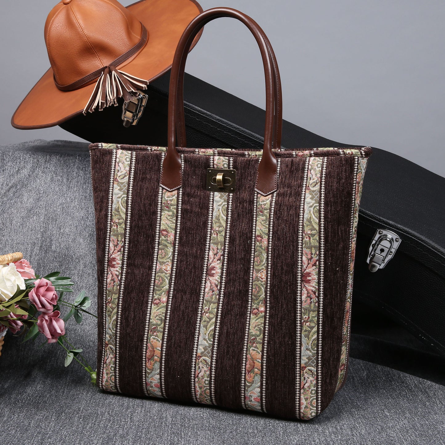 Carpet Tote Floral Stripes Coffee