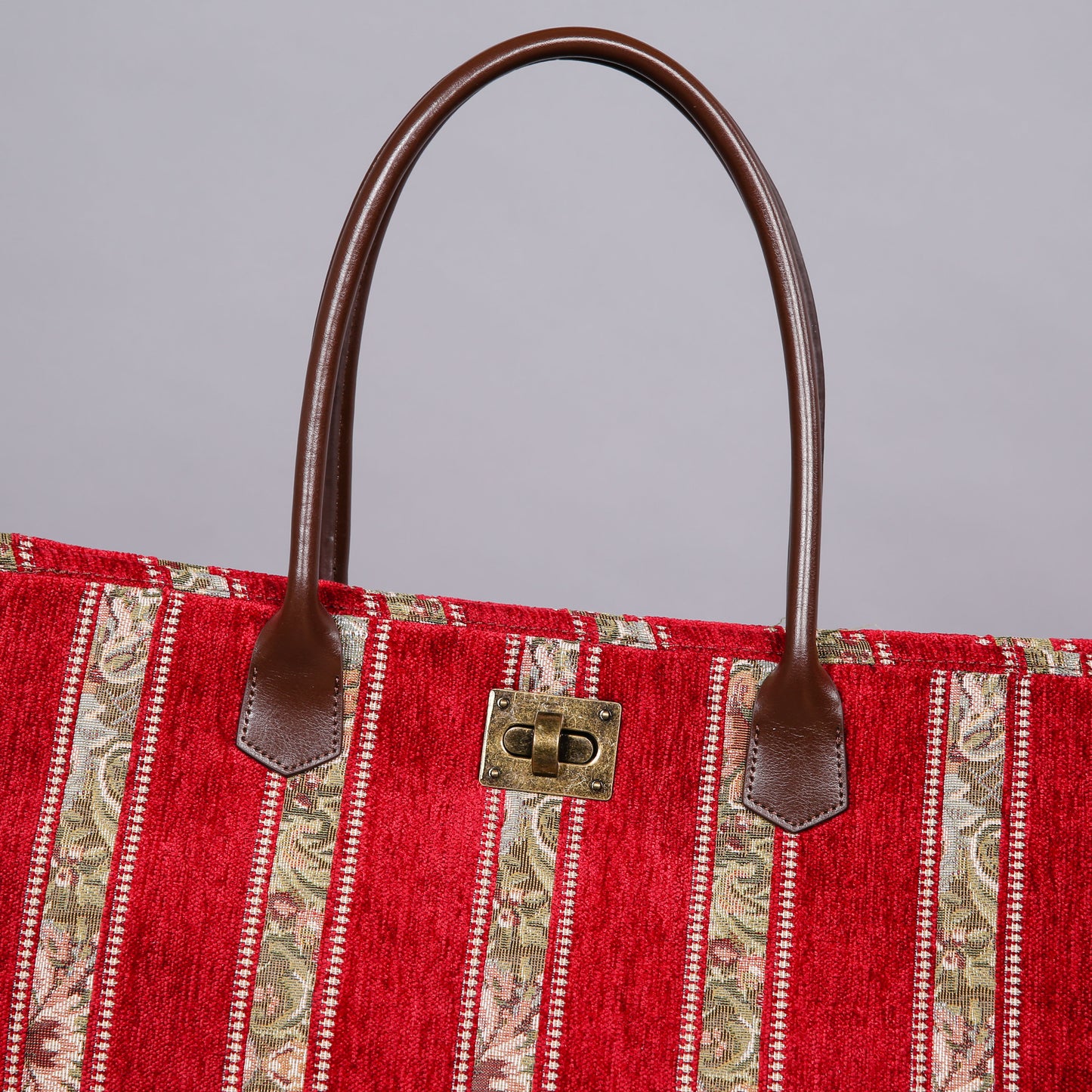 Carpet Tote Floral Stripes Red