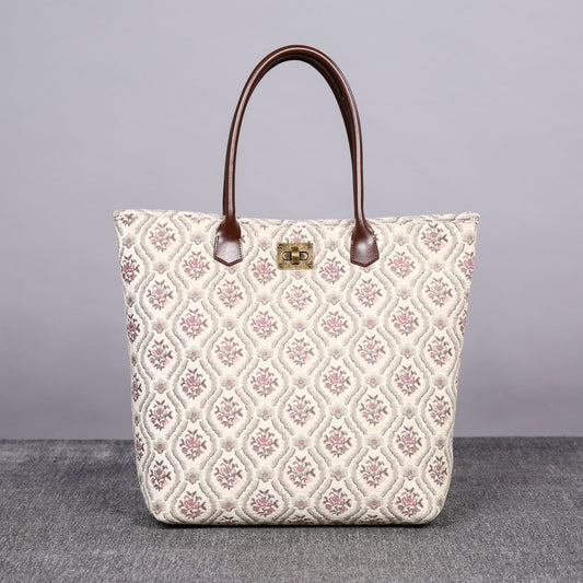 Carpet Tote Traditional Cream