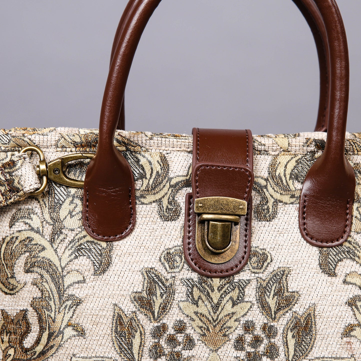 Mini Carpet Tote Victorian Blossom Cream/Gold