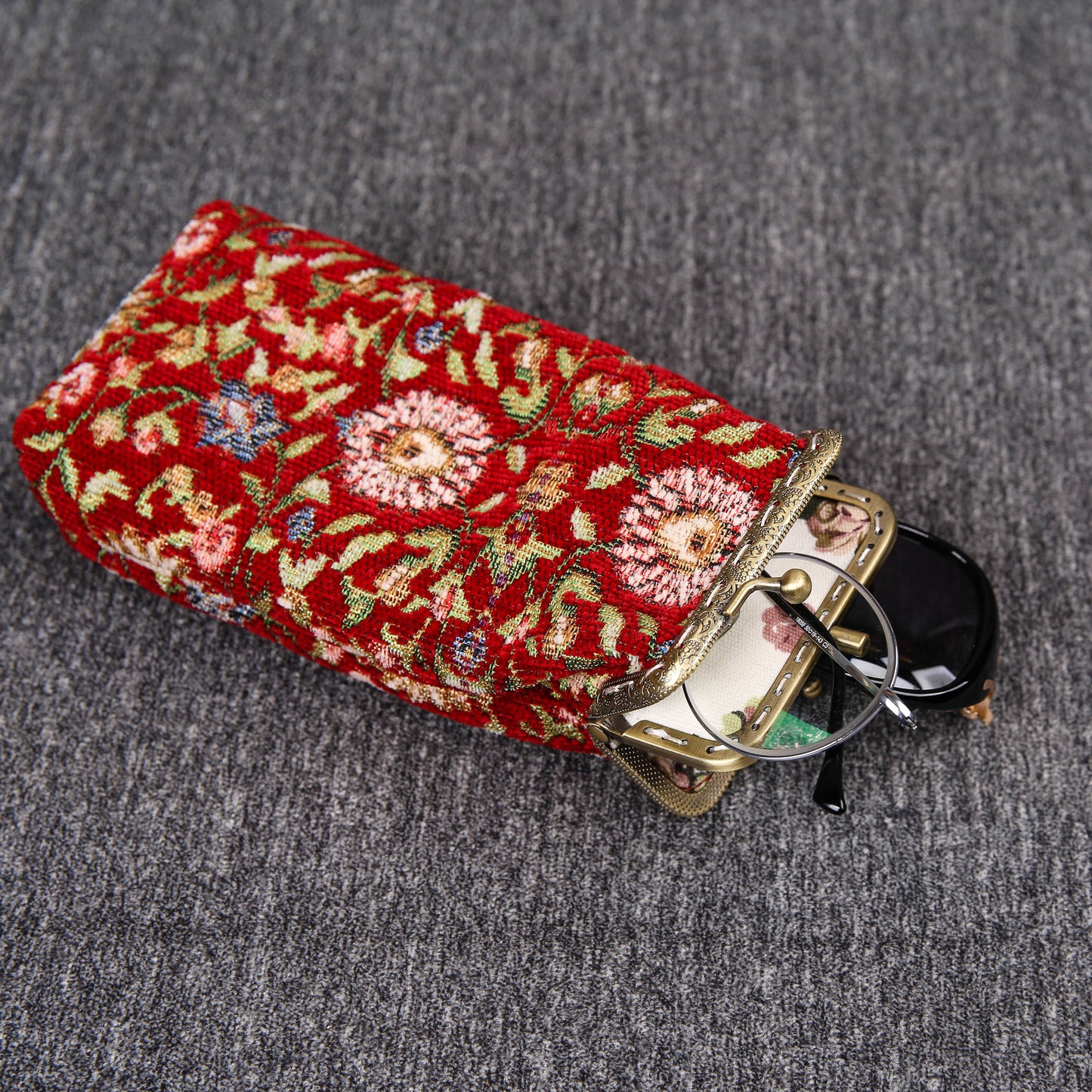 Vintage Carpet Glasses Case Double Kiss Lock<br>Oriental Color