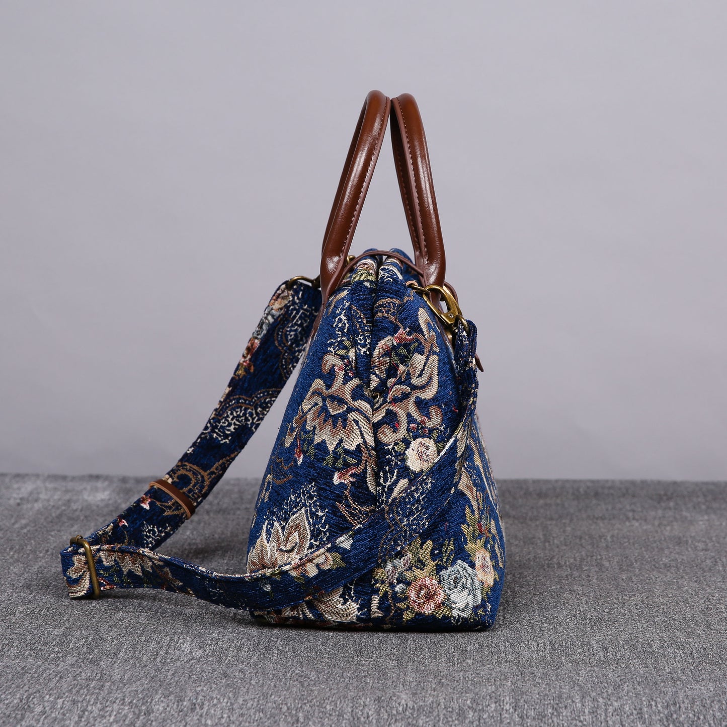 Carpet Purse Floral Blue