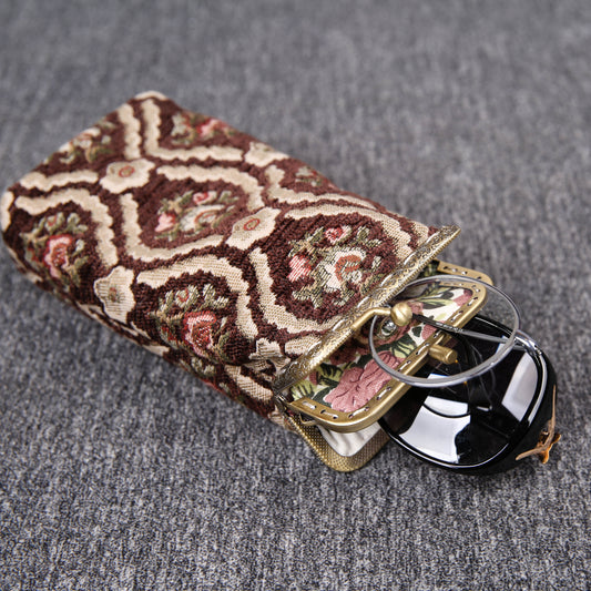 Vintage Carpet Glasses Case Double Kiss Lock<br>Traditional Color