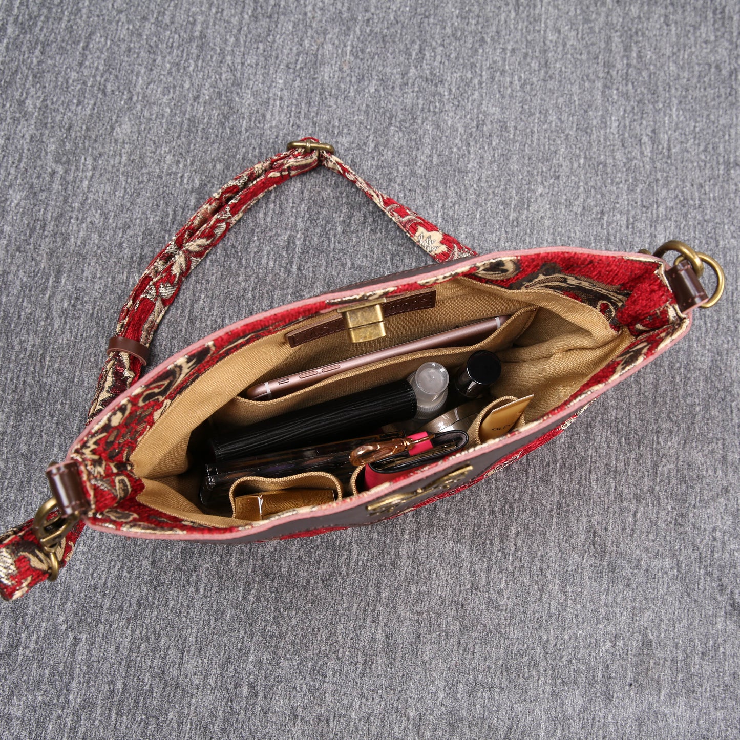 Carpet Crossbody Bag Victorian Blossom Red/Gold