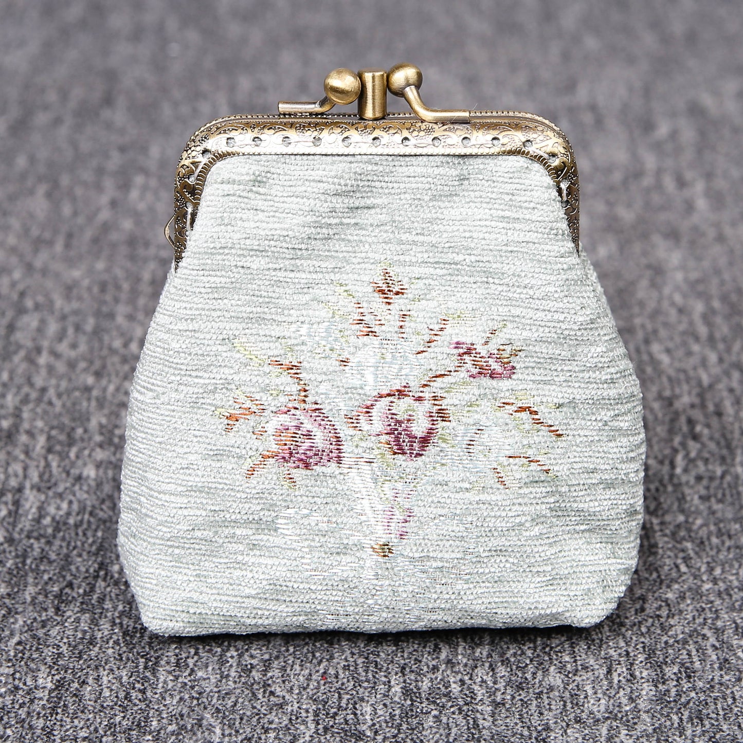 Vintage Carpet Coin Purse Double Kiss Lock<br>Bouquet Pattern