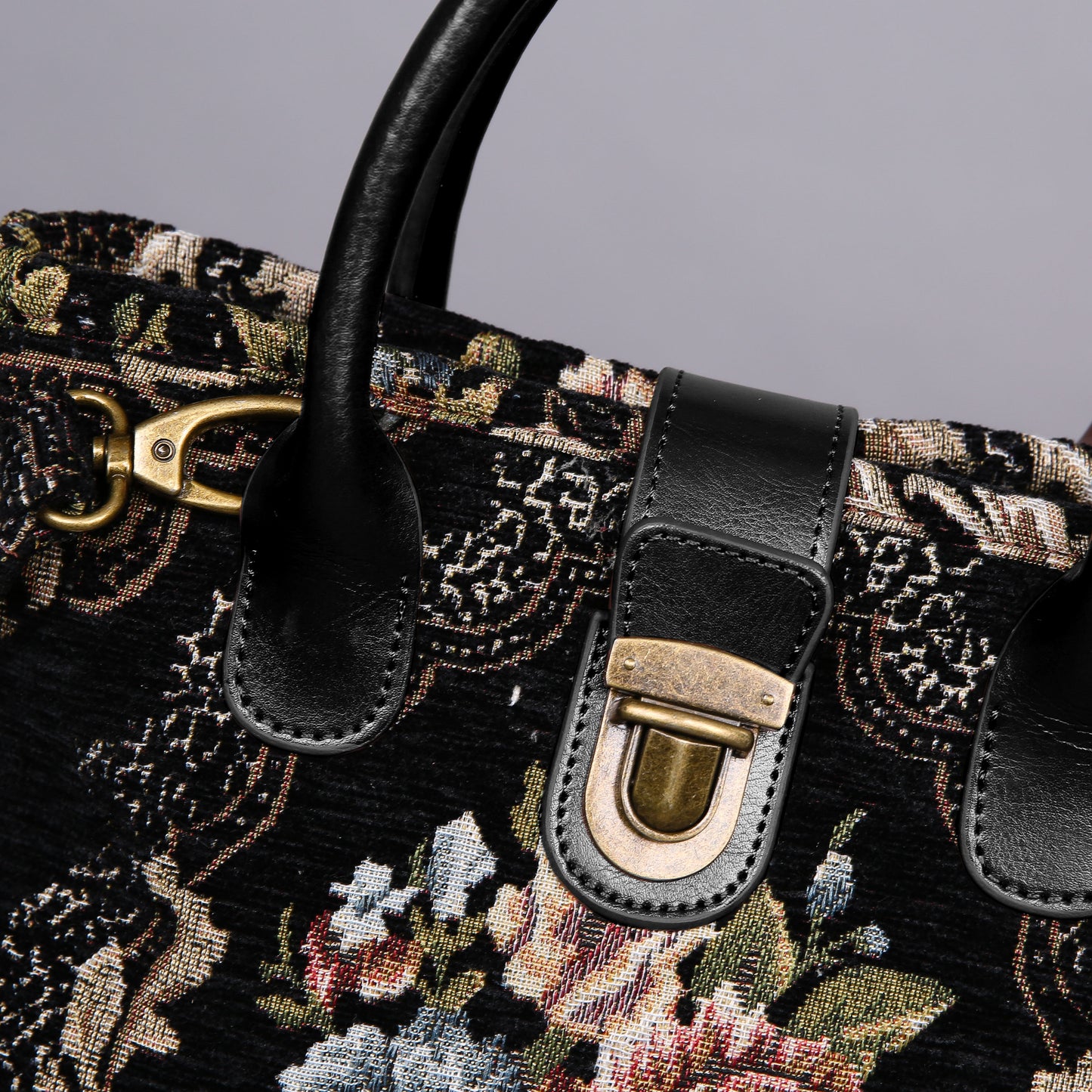 Mini Carpet Tote Floral Black