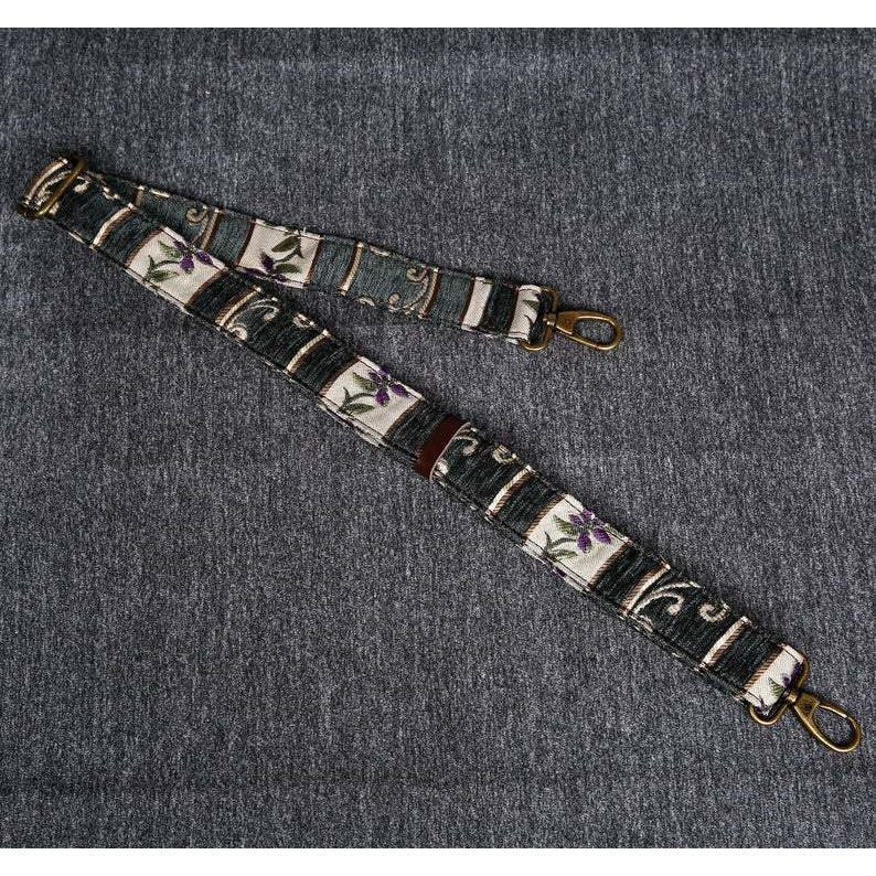 Mary Poppins Carpet Bag Victorian Stripes Grass