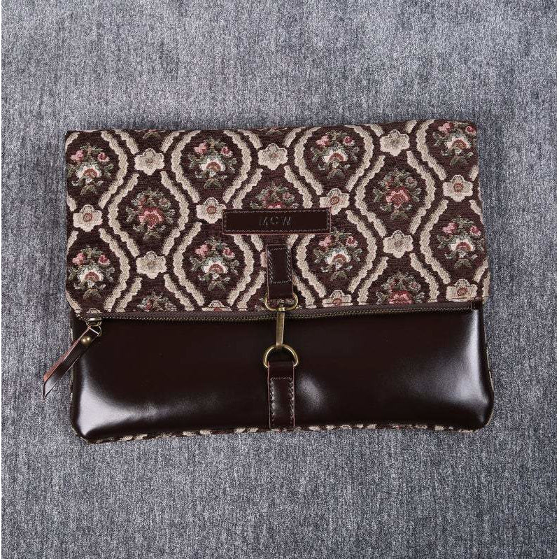 Carpet Crossbody Bag Traditional Coffee