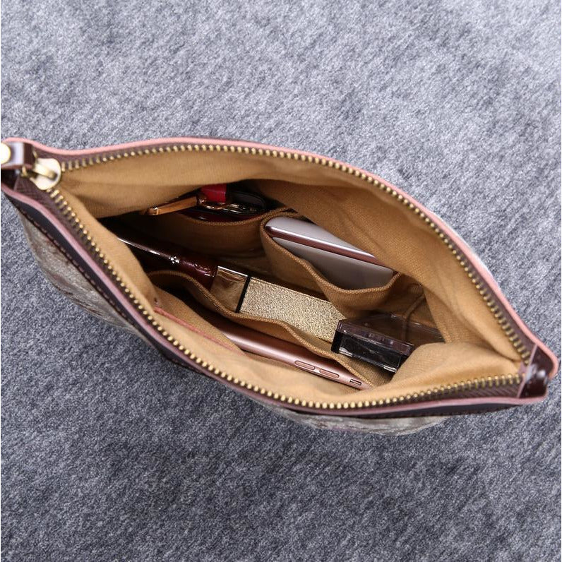 Carpet Clutch & Wristlet Traditional Cream