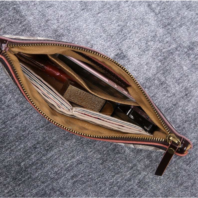 Carpet Clutch & Wristlet Traditional Cream