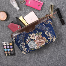 Load image into Gallery viewer, Carpet Makeup Bag&lt;br&gt;Floral Blue
