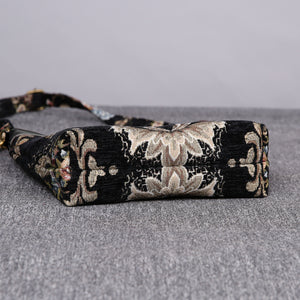 Carpet Crossbody Bag<br>Floral Black