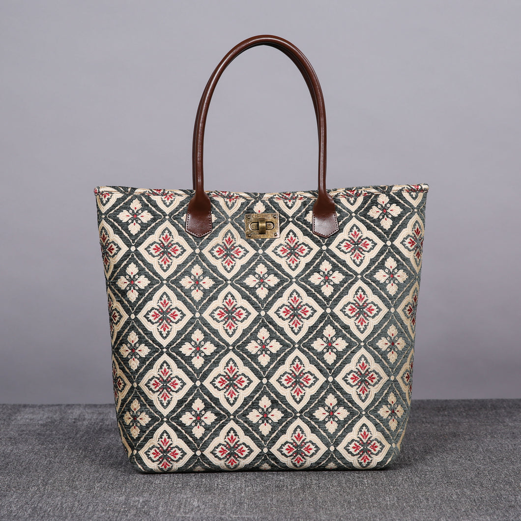 Carpet Tote<br>Ethnic Green
