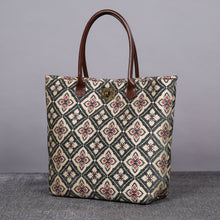 Load image into Gallery viewer, Carpet Tote&lt;br&gt;Ethnic Green
