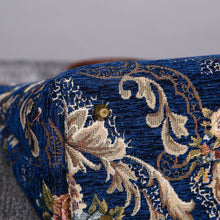 Load image into Gallery viewer, Carpet Tote&lt;br&gt;Floral Blue
