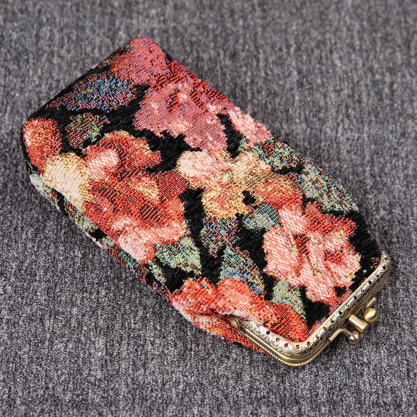 Vintage Carpet Glasses Case Double Kiss Lock<br>Floral Rose