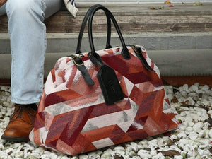 Men's Carpet Bag<br>Geometric Coral