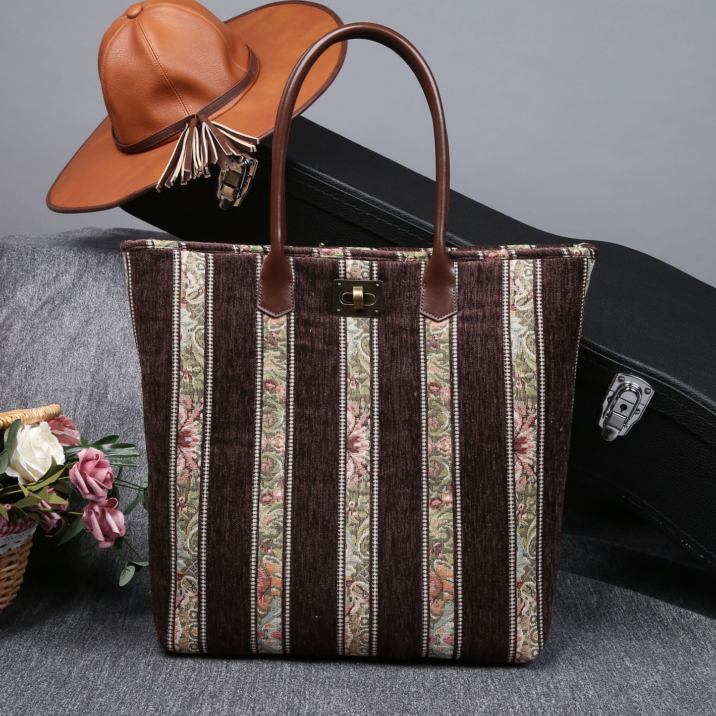 Carpet Tote Floral Stripes Coffee