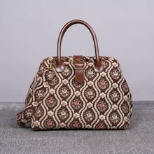 Load image into Gallery viewer, Carpet Purse&lt;br&gt;Traditional Coffee
