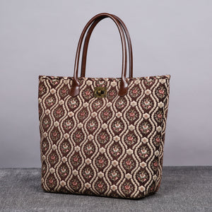 Carpet Tote<br>Traditional Coffee