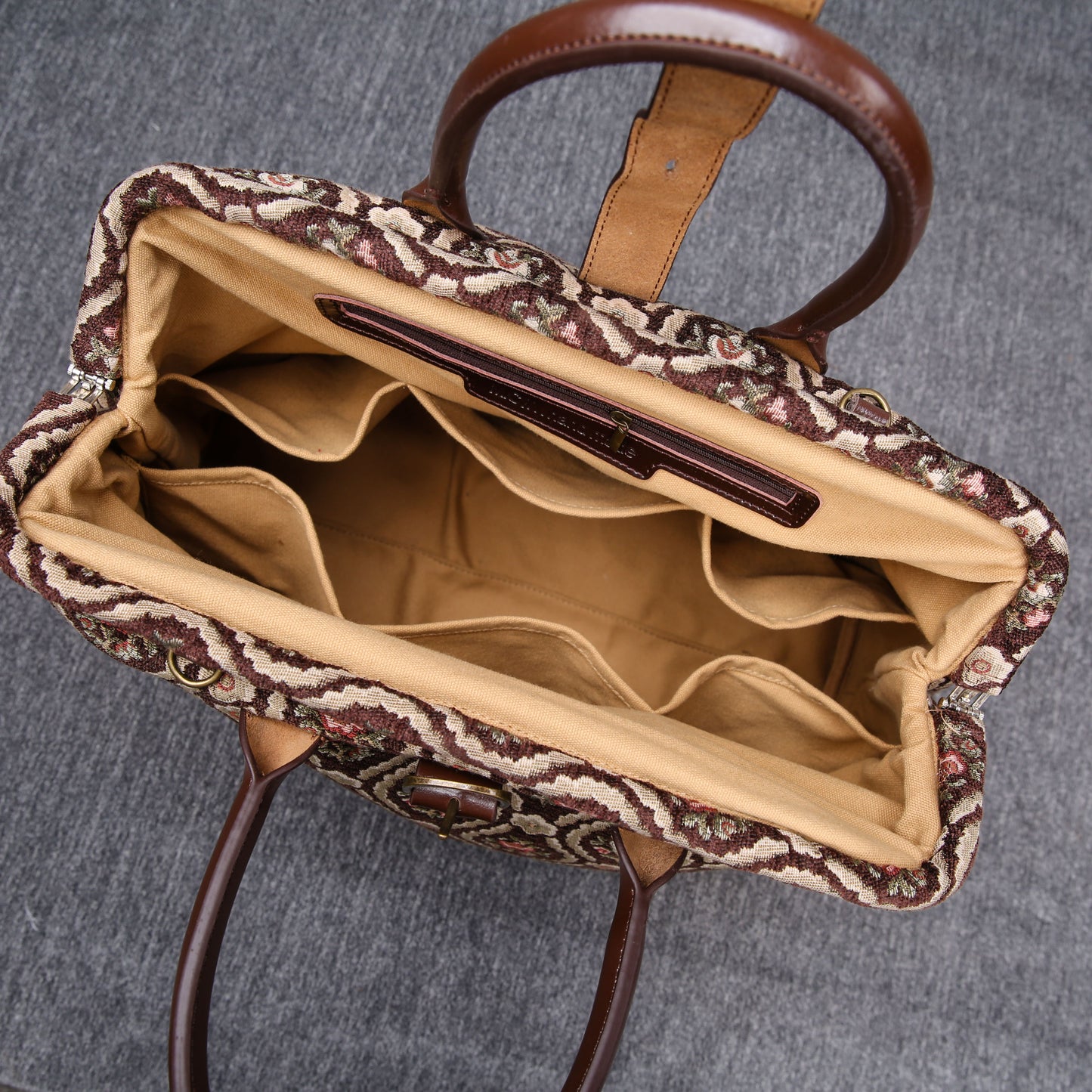 Mary Poppins Carpet Bag<br>Traditional Coffee