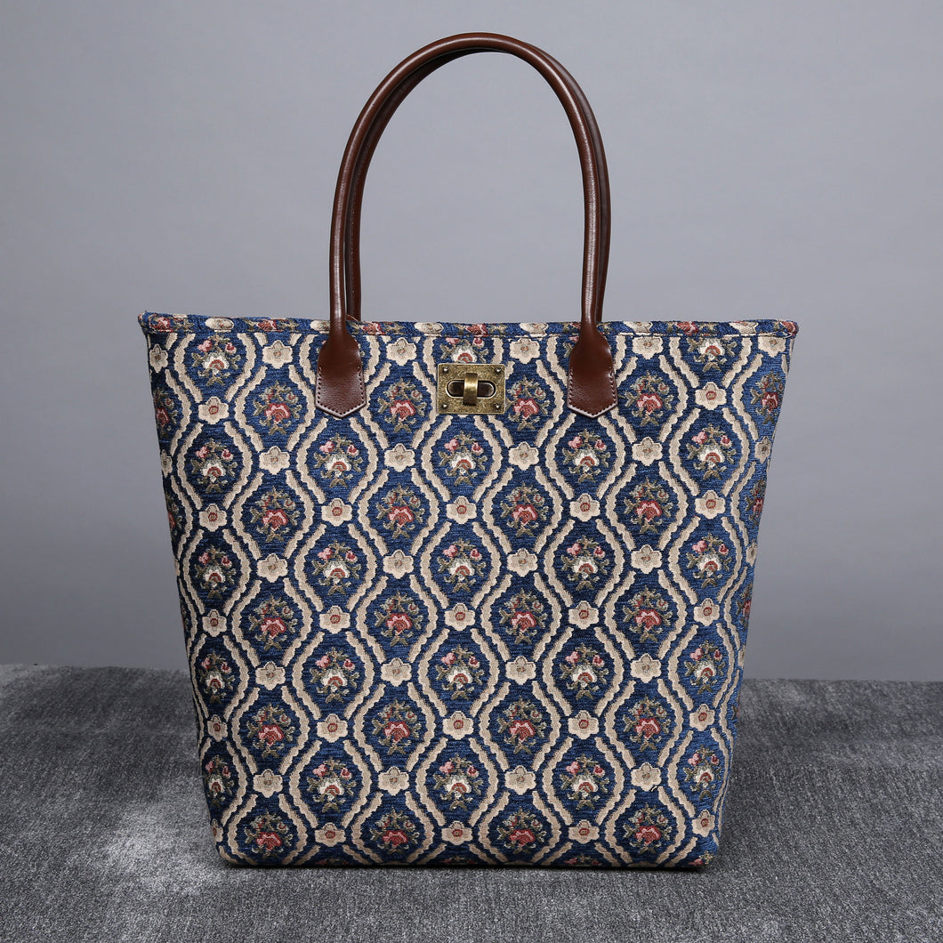 Carpet Tote<br>Traditional Blue