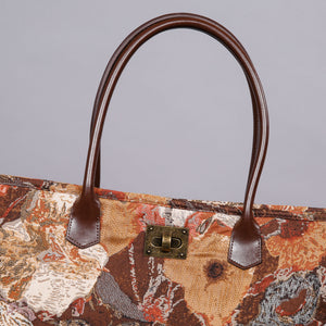 Carpet Tote<br>Abstract Brown
