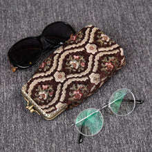 Load image into Gallery viewer, Vintage Carpet Glasses Case Double Kiss Lock&lt;br&gt;Traditional Color
