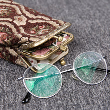 Load image into Gallery viewer, Vintage Carpet Glasses Case Double Kiss Lock&lt;br&gt;Traditional Color
