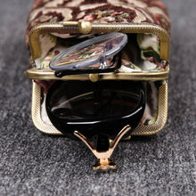 Load image into Gallery viewer, Vintage Carpet Glasses Case Double Kiss Lock&lt;br&gt;Traditional Color
