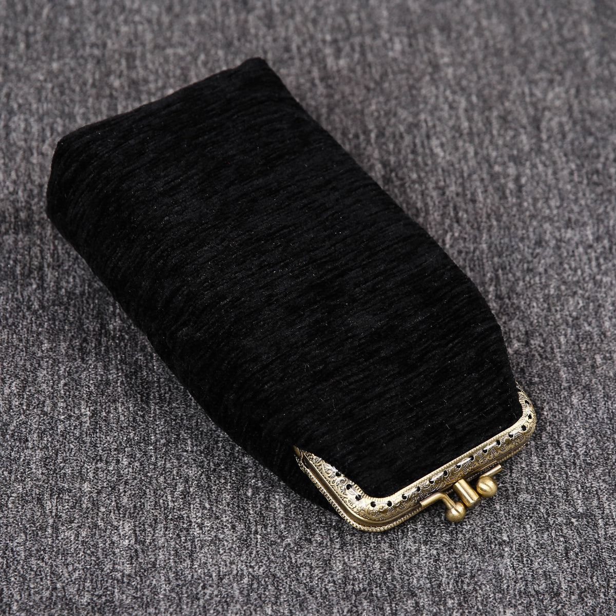 Vintage Carpet Glasses Case Double Kiss Lock<br>Solid Color