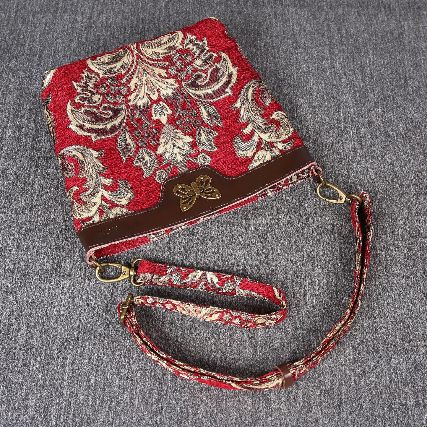 Carpet Crossbody Bag Victorian Blossom Red/Gold