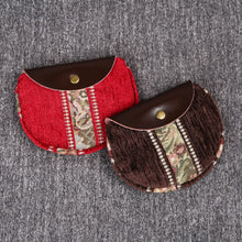 Load image into Gallery viewer, Minimalist Style Leather Carpet Coin Purse&lt;br&gt;Floral Stripes
