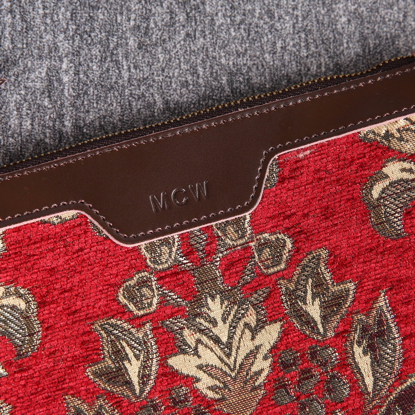 Carpet Clutch & Wristlet Victorian Blossom Red/Gold