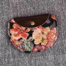 Load image into Gallery viewer, Minimalist Style Leather Carpet Coin Purse&lt;br&gt;Floral Rose
