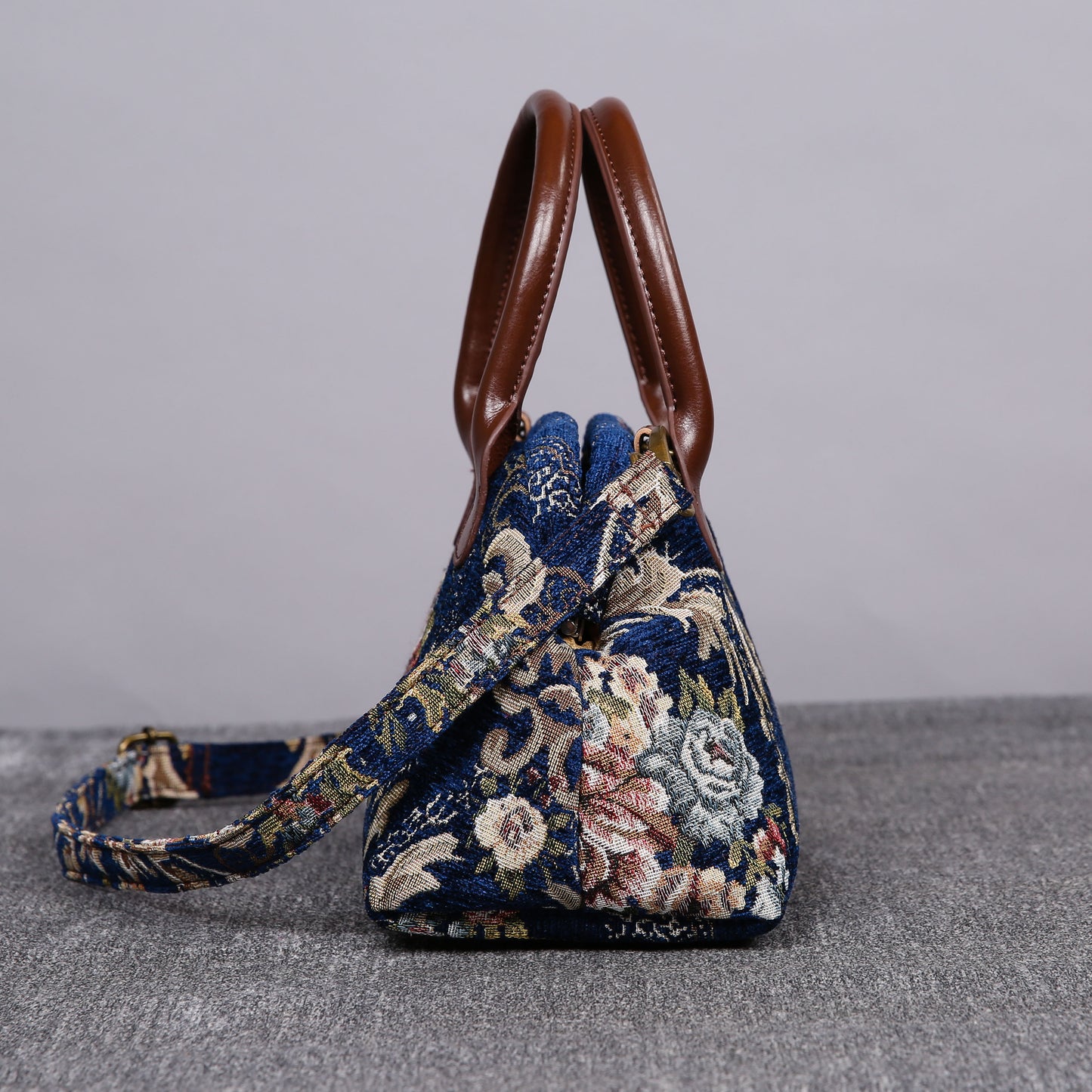Carpet Handbag Floral Blue