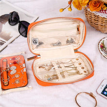 Load image into Gallery viewer, Jewelry Bag Small&lt;br&gt;Light Terracotta
