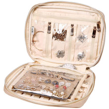 Load image into Gallery viewer, Jewelry Bag Large&lt;br&gt;Champagne

