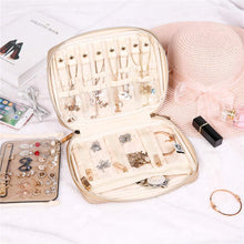 Load image into Gallery viewer, Jewelry Bag Large&lt;br&gt;Champagne
